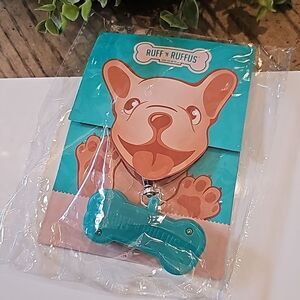 Light up dog tag NWT green